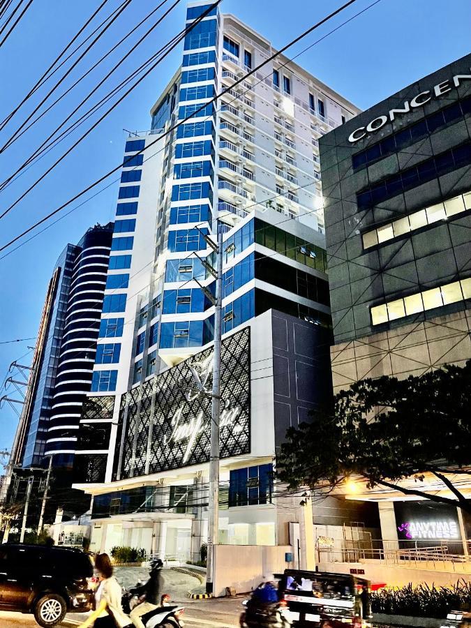 אפרטהוטל Davao City Inspiria מראה חיצוני תמונה